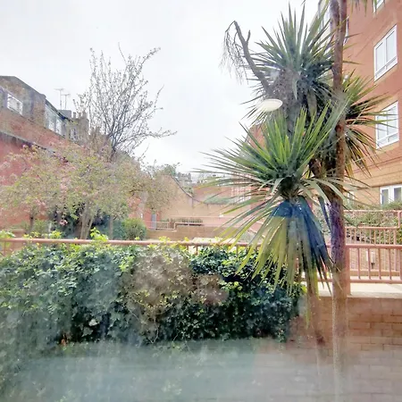 Spacious 3-Bed Cosy Flat In Westminster London Exterior photo