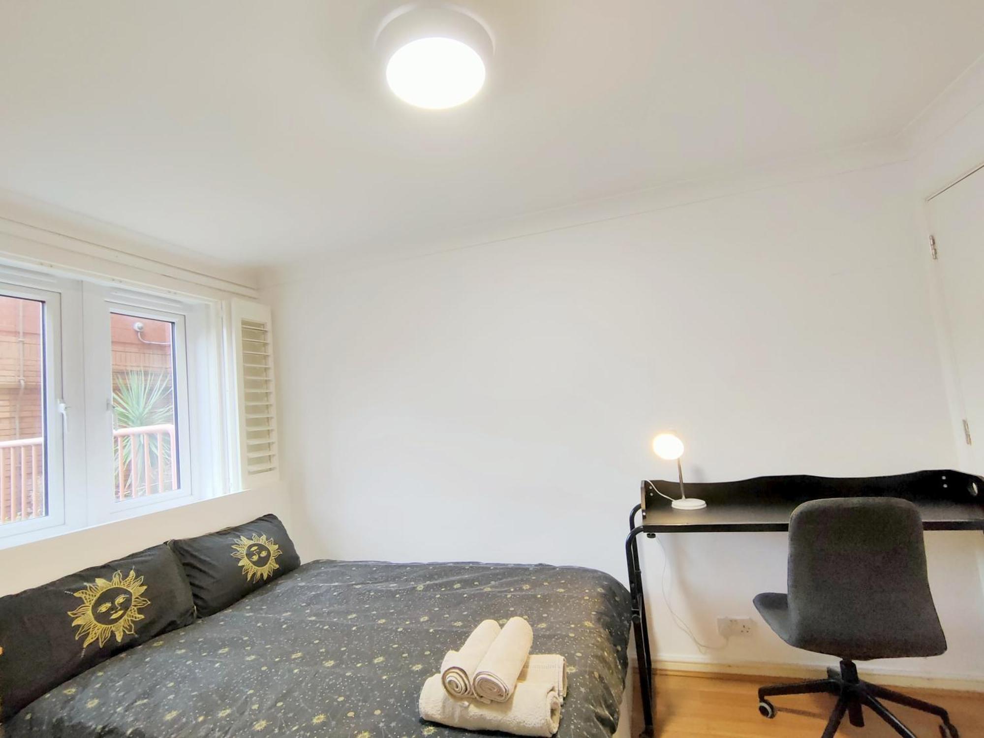 Spacious 3-bed Cosy Flat In Westminster Apartment *