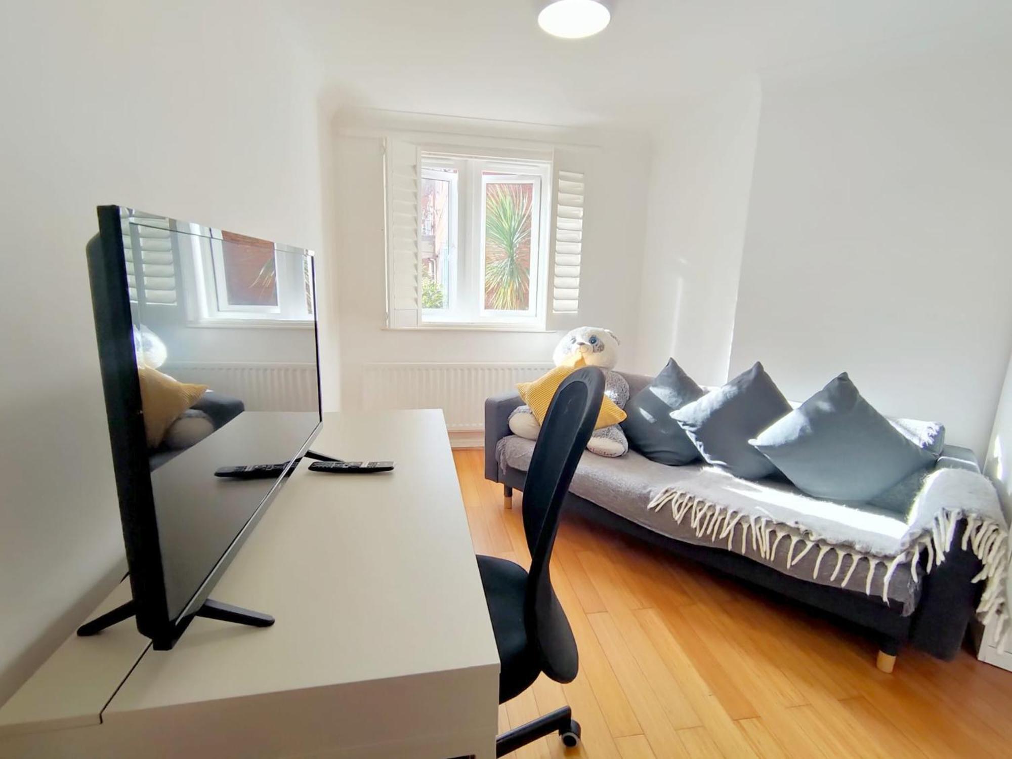 Spacious 3-bed Cosy Flat In Westminster Appartamento *